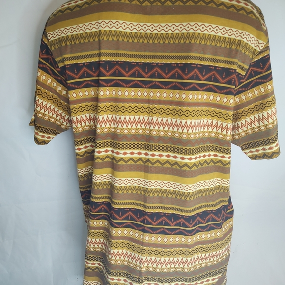 LNG tribal print pocket tee shirt men's size large - Picture 2 of 3